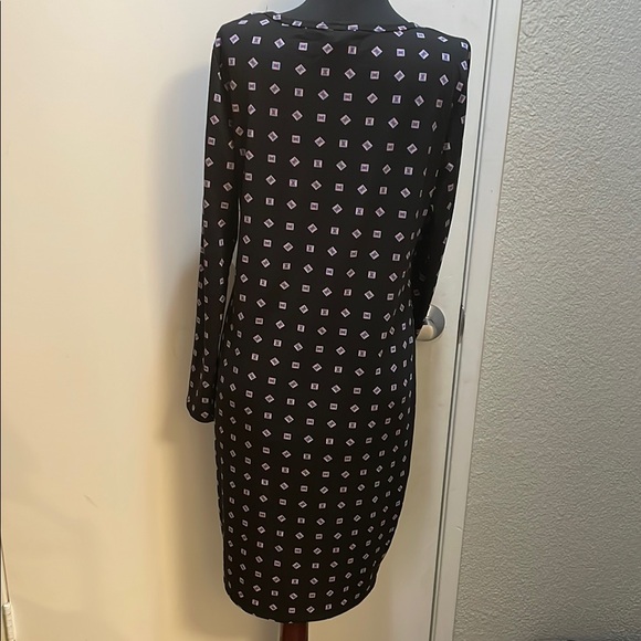 LuLaRoe Debbie Knee-Length Dress - Picture 3 of 5